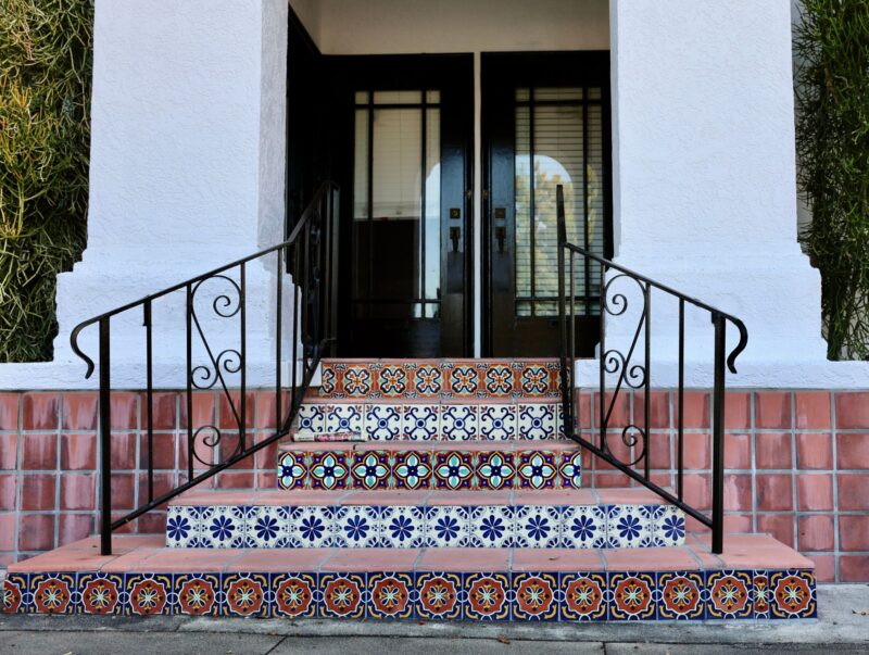 18 Outdoor Entryway Tile Ideas for an Inviting Front Entrance